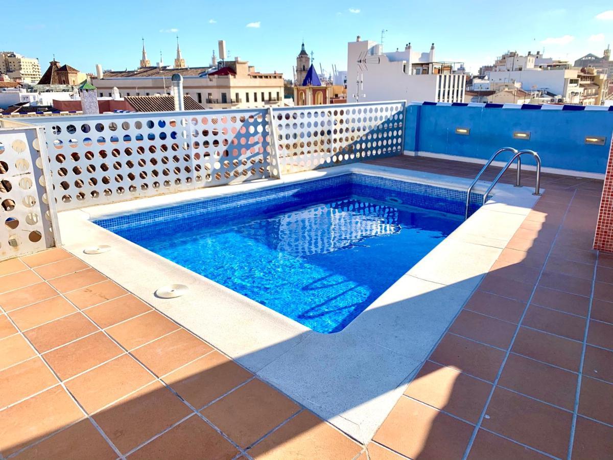 Apartamento Carreteria 33 Apartment Малага Екстериор снимка