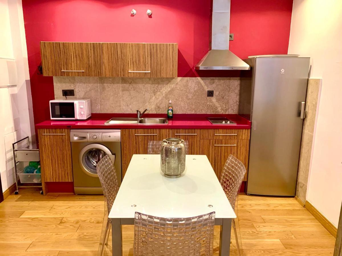 Apartamento Carreteria 33 Apartment Малага Екстериор снимка